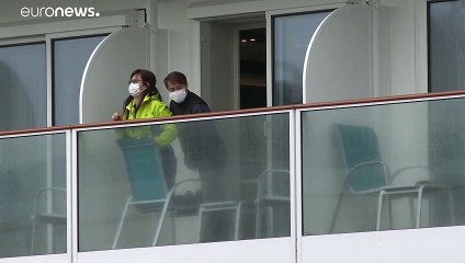 Ci sono due navi da crociera in quarantena a Yokohama e Hong Kong