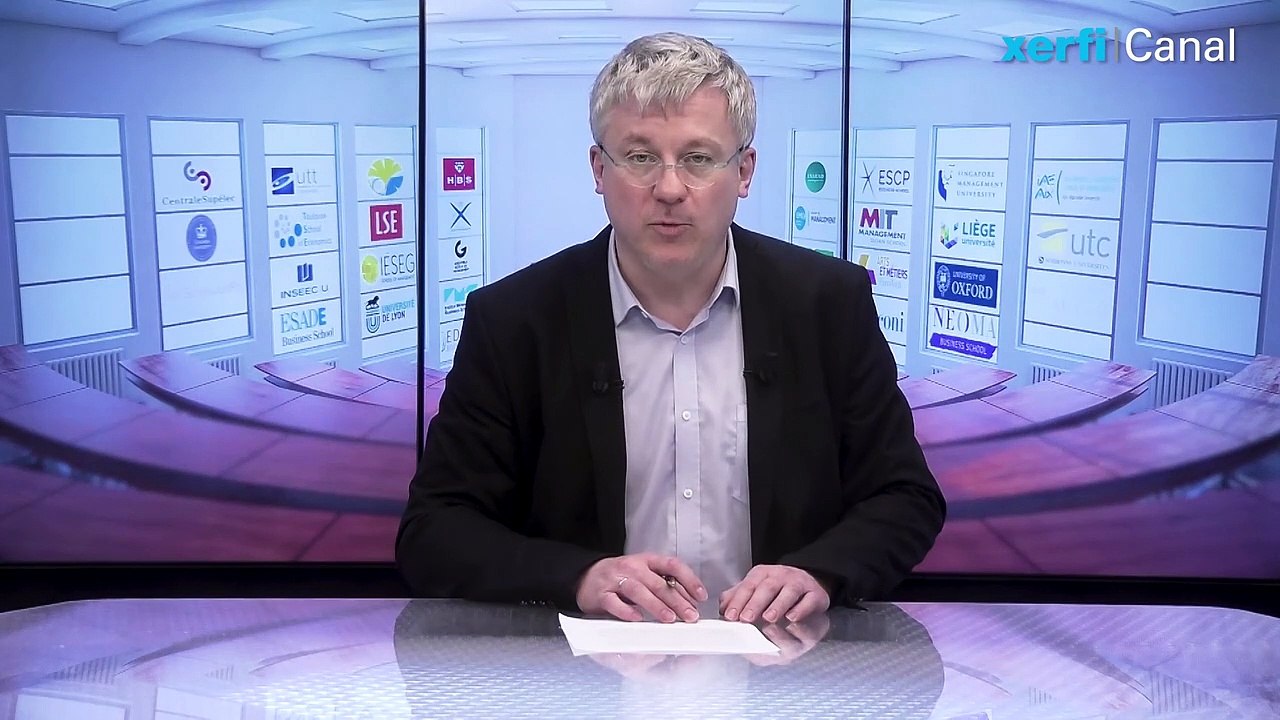 Trop de diplômes dévalorisent les diplômes [Adrien de Tricornot]