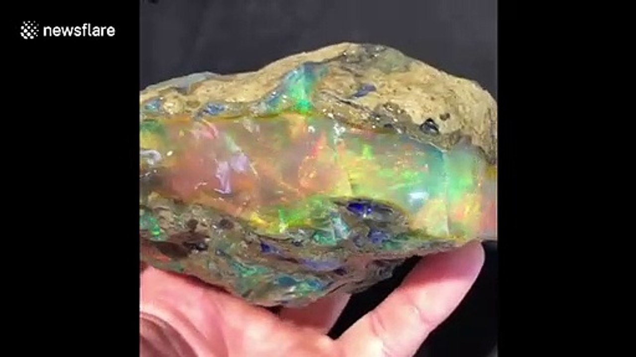 'Possibly of one of the finest gems recovered from Ethiopia': Dazzling Opal will blow your mind