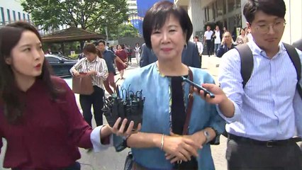 '투기 의혹' 손혜원 첫 재판...혐의 거듭 부인 / YTN