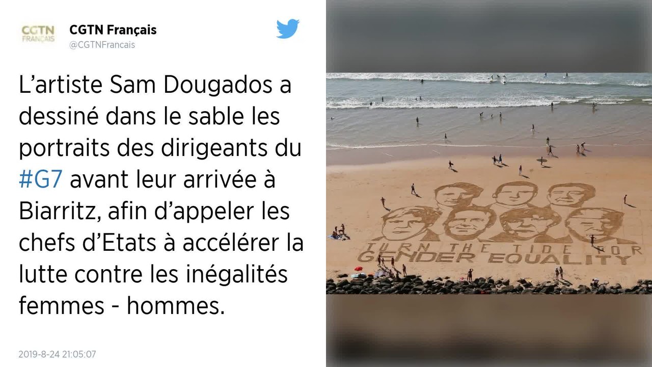 G7 à Biarritz : Des messages éphémères sur le sable interpellent les passants