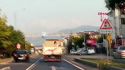 BOLU Kamyon kasasında tehlikeli yolculuk