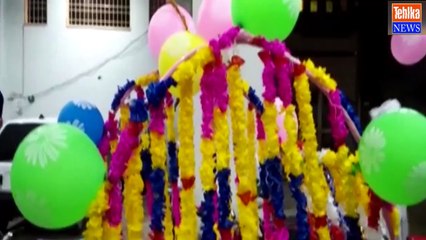 More ایک پاکستانی دلہا سائیکل پر دلہنیا بیاہ لایا، دلہن کو کس طرح سائیکل پر بیٹھایا؟ ویڈیو دیکھیں