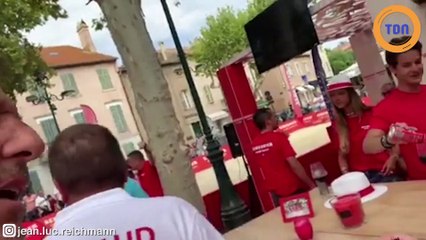 Jean-Luc Reichmann nous  explique les règles de la  pétanque avec Bigard !