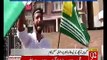 Brave Resistance Showed By Kashmiris - Kashmiris Dig Trenches To Stop Indian Army