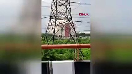 Hindistan'da alışveriş merkezinde yangın