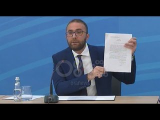 Video herunterladen: PD publikon urdhërarrestin grek për bashkiakun e Vorës, Agim Kajmaku