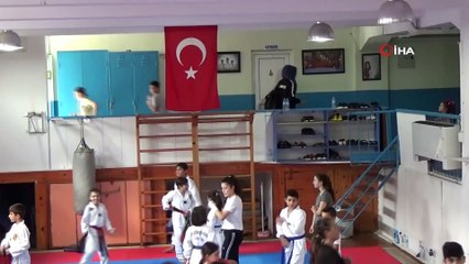 Tesadüfen başladığı tekvandoda birçok başarı elde etti