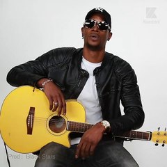 Grand par la taille et les rêves, KPoint n'oublie pas d'où il vient.  Freestyle guitare  Interview et photos au bas de la vidéo 