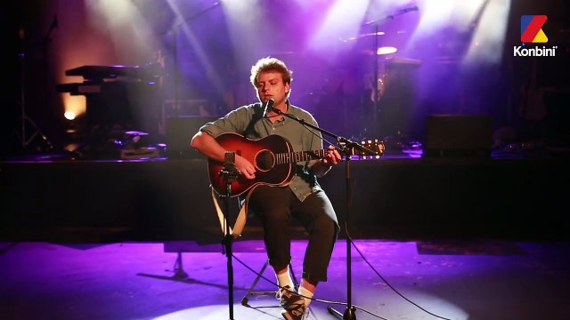 LIVE KONBINI : approche, Mac DeMarco t'attend pour une petite session acoustique
