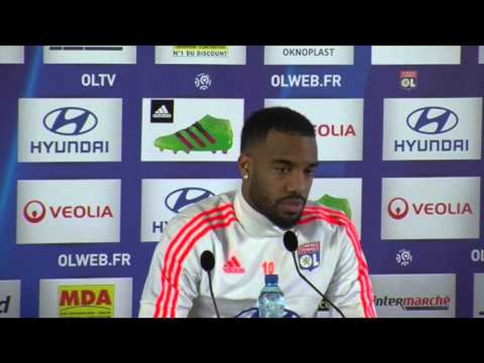 Lacazette : "Umtiti sort du lot"