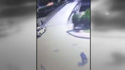 Samsun'da köprüde kısmi çökme: 2 yaralı