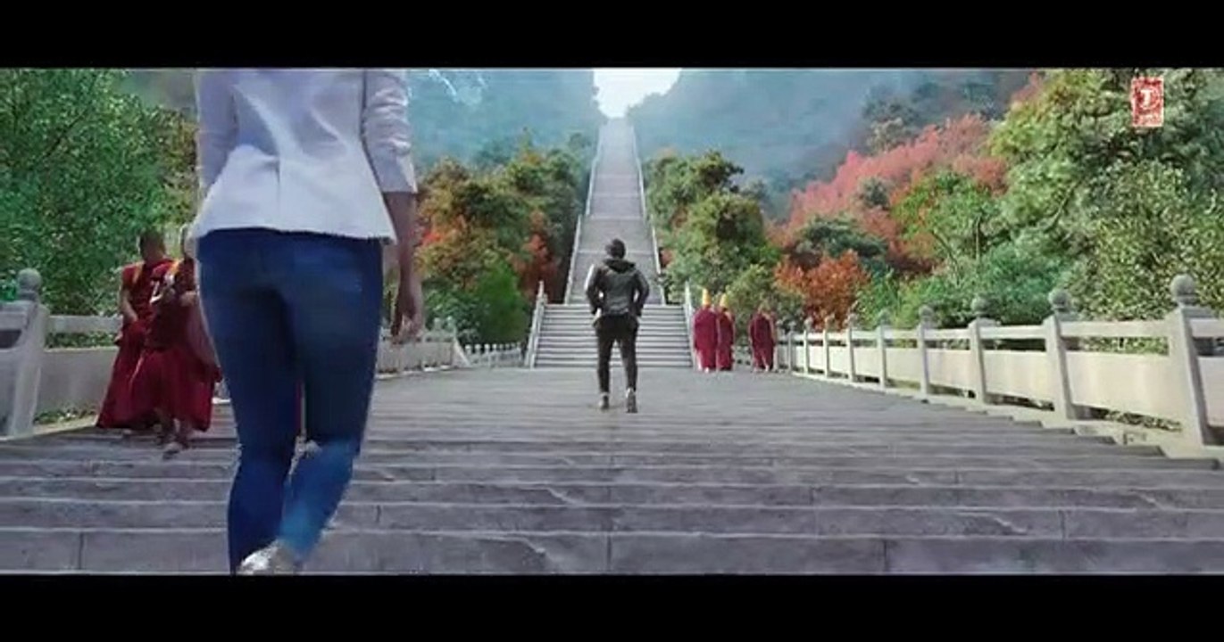 Saaho Baby Won't You Tell Me  Prabhas, Shraddha K Alyssa Mendonsa,Ravi 338 x 640