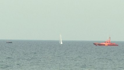 Detonado el proyectil hallado en la playa de Sant Sebastià de Barcelona