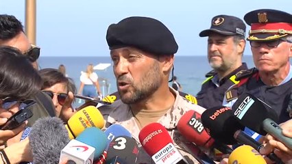 La Guardia Civil detona la bomba hallada en una playa en la Barceloneta