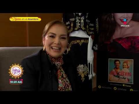 Carlos Cuevas aclara rumores sobre una supuesta relación que tuvo con Juan Gabriel | Sale el Sol