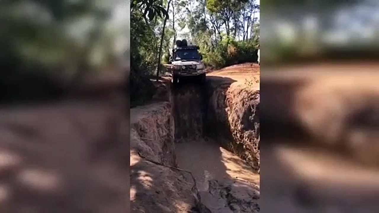 Quand tu te rends compte que ton 4×4 tout terrain n'est pas vraiment tout terrain