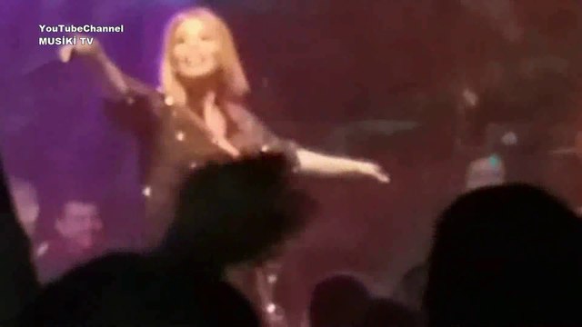 LİNET - Adını Sen Koy (Müslüm Gürses cover) (Konser / Canlı) @ Jolly Joker