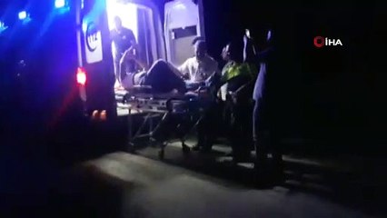 Kaçak mültecilerle yaşanan kovalamaca da bir polis yaralandı