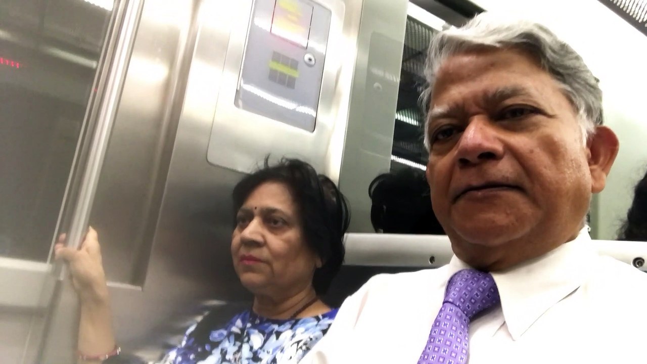 IMG_1595 Aruna & Hari Sharma from San Mamés to Sarriko Bilbao Aug 22, 2019