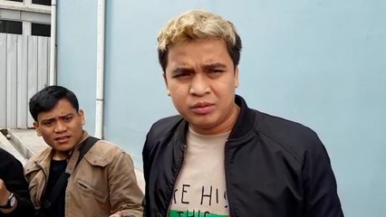 Elvia Cerolline Jual Mobil, Billy Syahputra: Buat Kawin