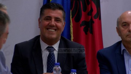 Скачать видео: Zgjedhjet në Kosovë/ Vjosa Osmani kandidate e LDK për Kryeministër