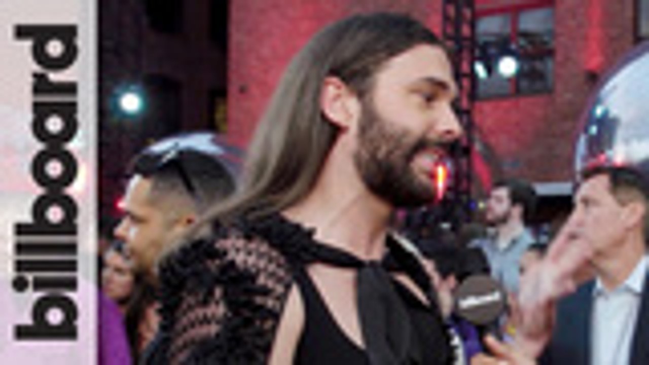 Jonathan Van Ness Talks Working With Taylor Swift & His Favorite Songs on Her New Album 'Lover' | VMAs 2019
