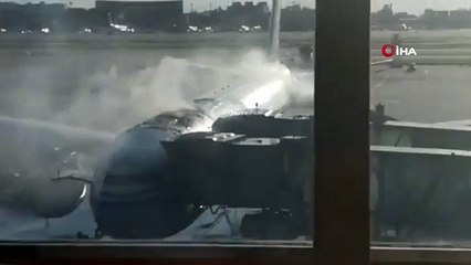 - Yolcu uçağında yangın paniği