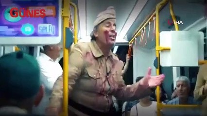 Bursa Büyükşehir Belediyesi'nin 30 Ağustos tiyatrosu, metro yolcularını duygulandırdı - izle