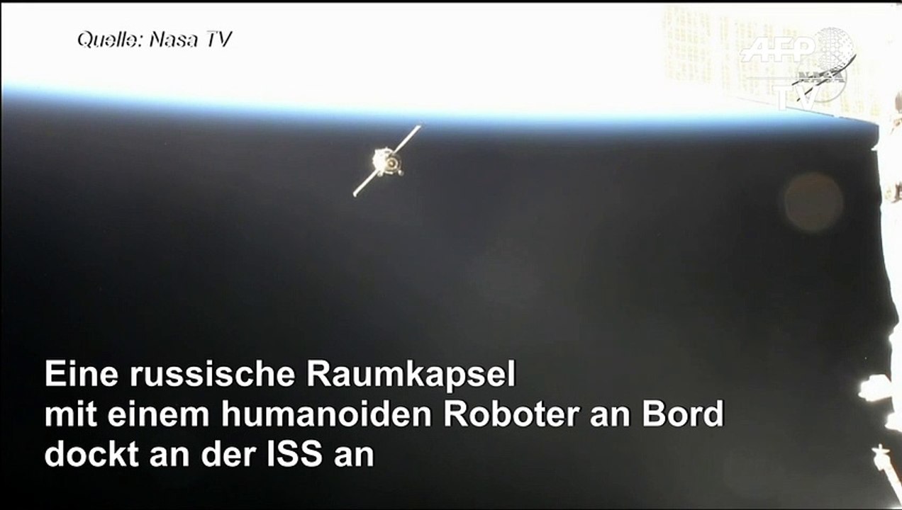Menschenähnlicher roboter kommt an der iss an