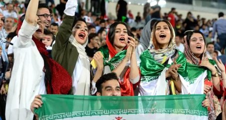 İran'da 40 yıl sonra devrim! Kadınlar statta maç izleyecek