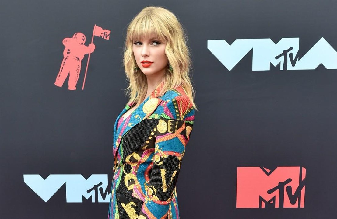 Taylor Swift: Aufruf zum Unterschreiben des Equality Act