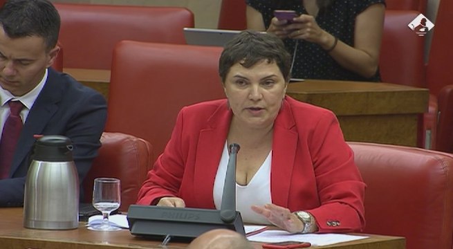 Montero comparecerá en Congreso para hablar del techo de gasto