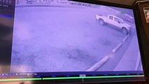 Un homme se fait voler sa voiture alors qu’il est en train de cambrioler un magasin