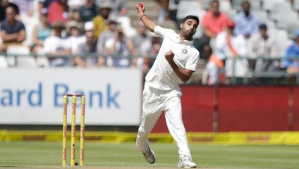 Test Bowlers Who Can Score Century In Cricket Like Anil Kumble | Oneindia Malayalam