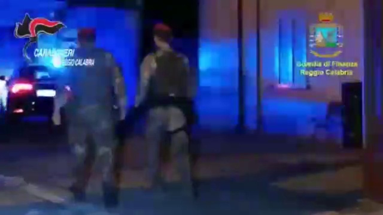 Reggio Calabria - sgominata 'ndrina dedita a pizzo: 15 arresti