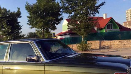 Bahçeli, klasik arabasıyla Ankara caddelerinde