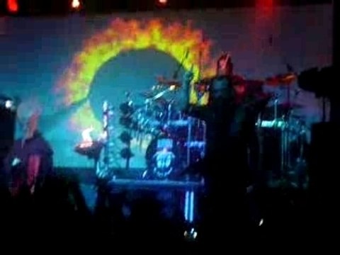 intro concert DIMMU BORGIR paris (octobre 2007)