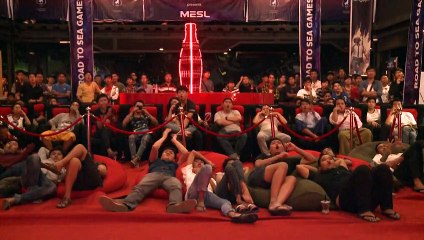 Avec les coupures de courant, les champions esports birmans se rabattent sur les smartphones