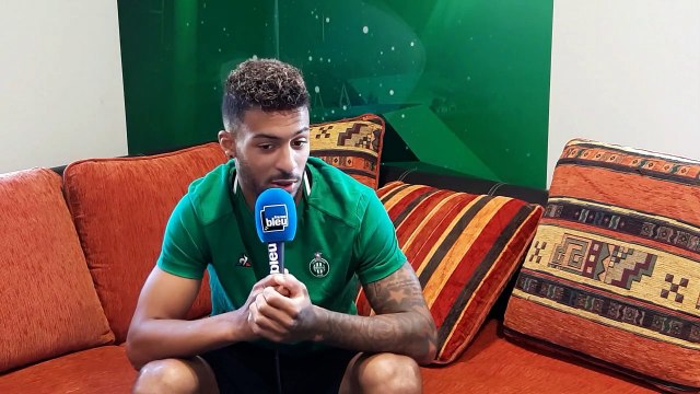 Denis Bouanga, joueur de l'ASSE, raconte son parcours chaotique