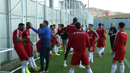 Çalımbay, hakem Fırat Aydınus’a ateş püskürdü!