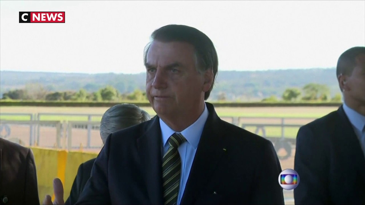 Amazonie : Jair Bolsonaro exige que Macron «retire ses insultes» avant de discuter de l'aide du G7