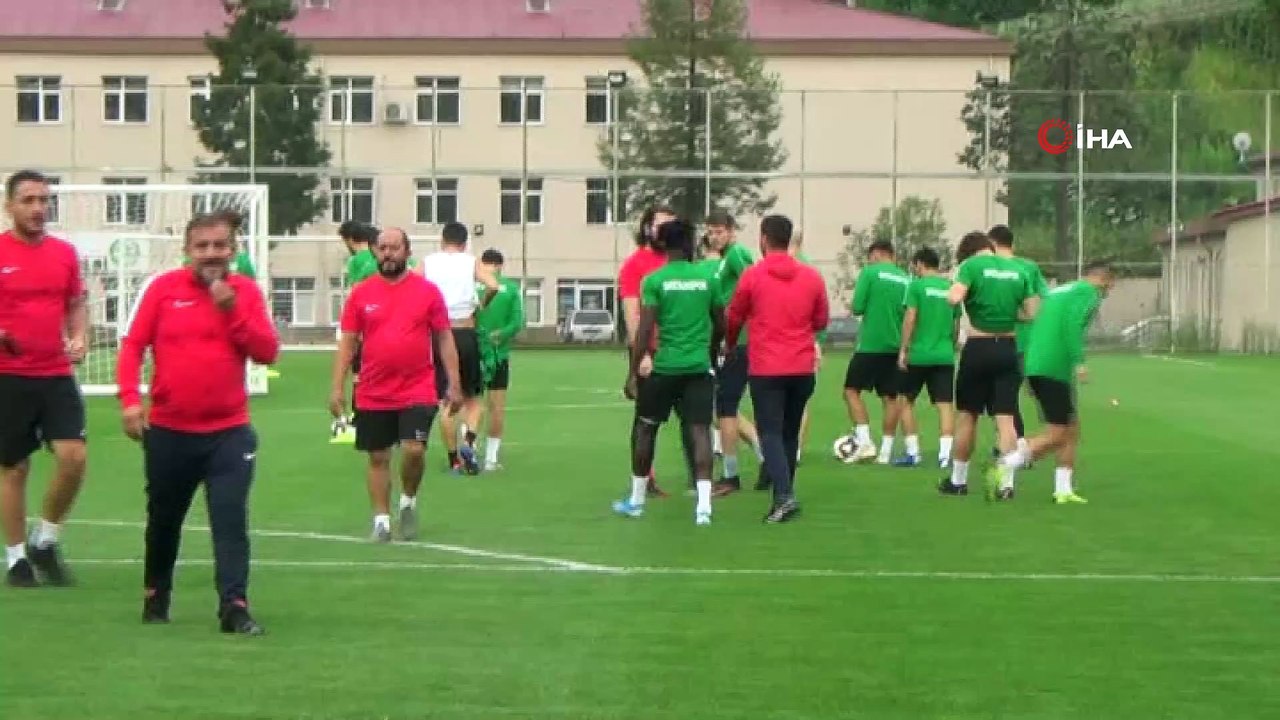 Erkan Sözeri: “Hayatımda ilk defa futbol adına özür diliyorum”