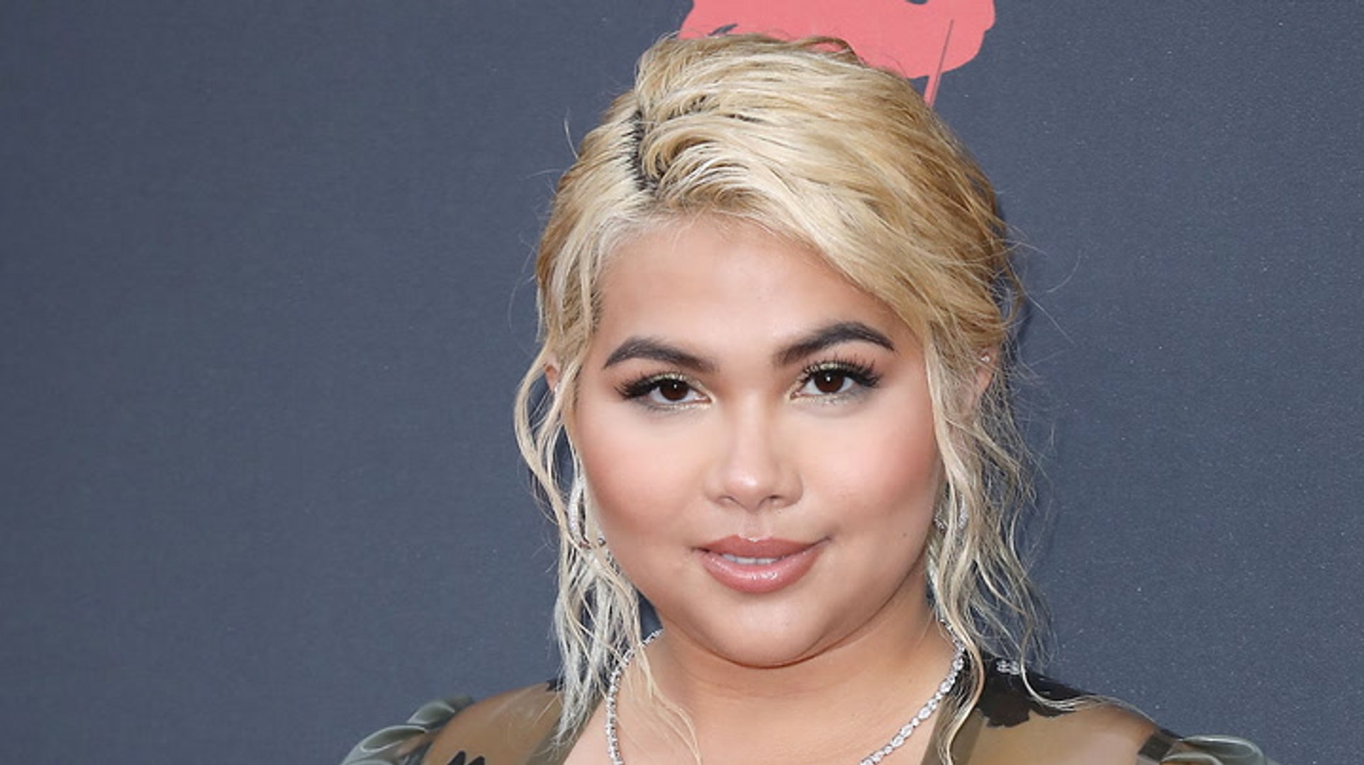 Hayley Kiyoko Supports Taylor Swift Re-Recording her Masters