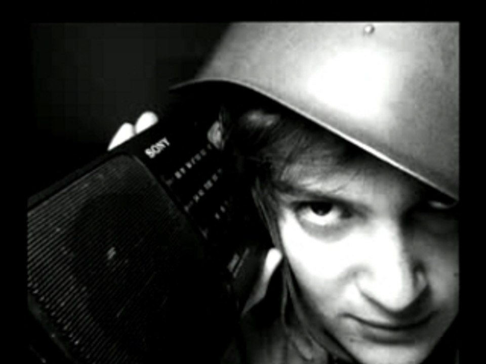 La presse quotidienne payante Teaser3