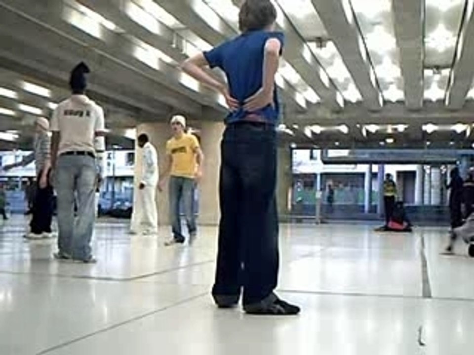 Bboyz - Gare de Lyon (27-01-2008)