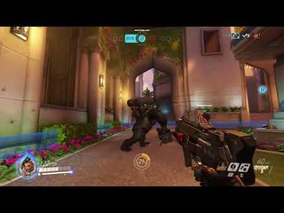 《鬥陣特攻》msi Vortex G25 試玩