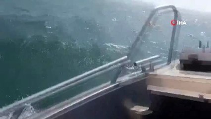 - Deniz Yatağında Uyuyakalan Kadın Azak Denizi'nde Kurtarıldı