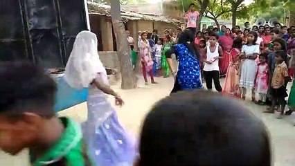 Bhojpuri hot dance || Village dance || Best dance