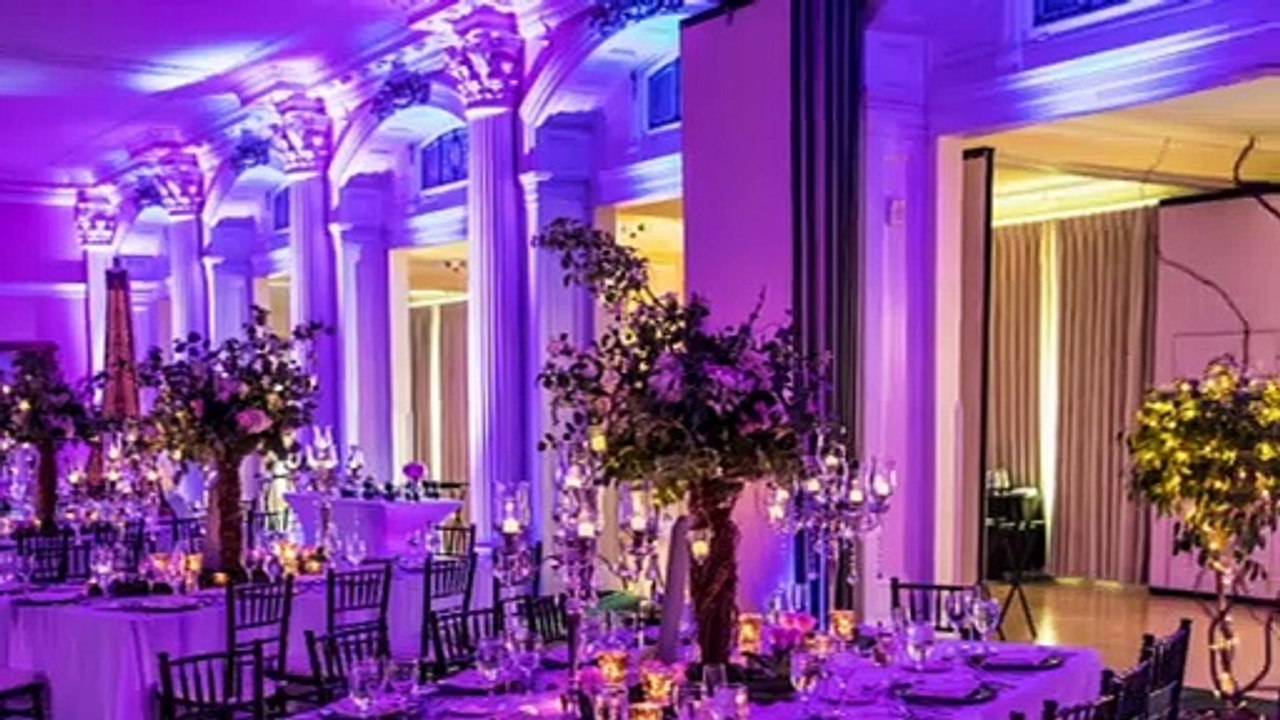 Most Glamorous and Fabulous Ways to Jazz Up Your Wedding With Lighting